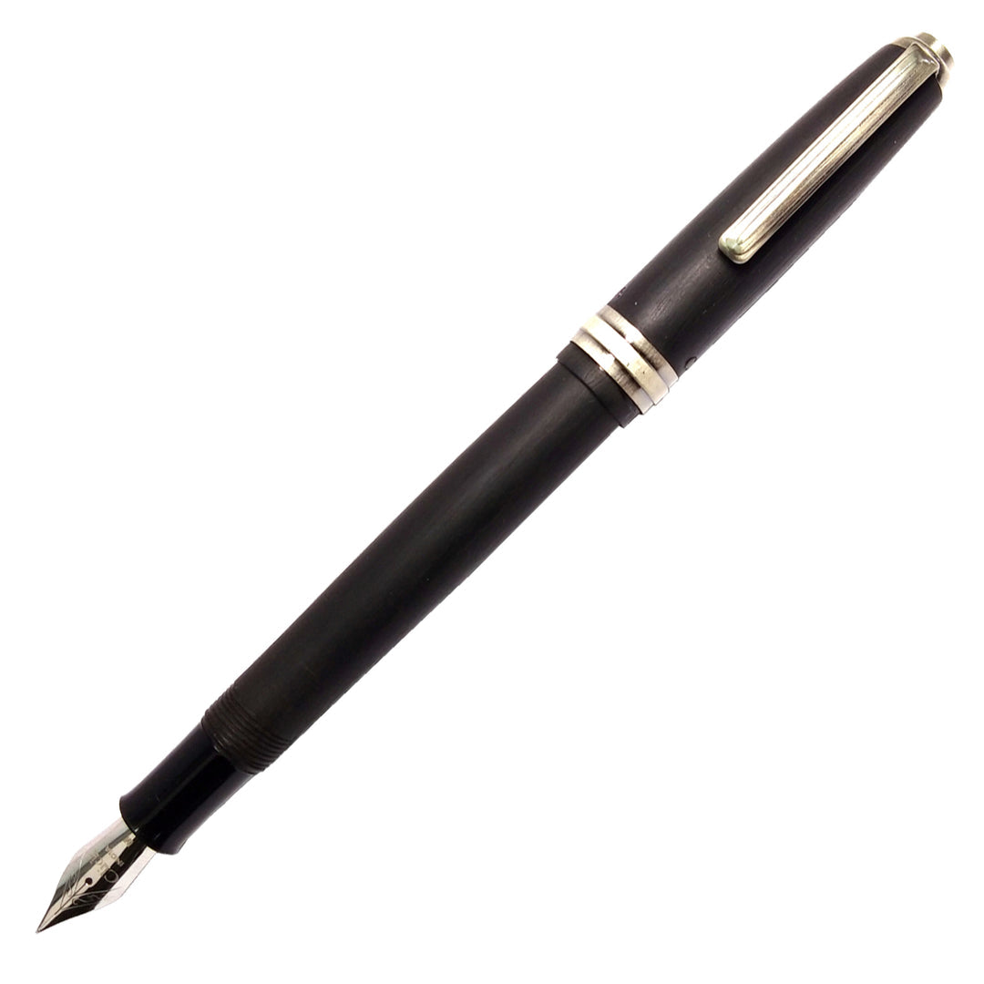 Click | Falcon | Ebonite | Fountain Pen | - Carbon Black